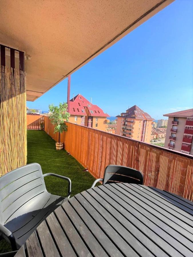 Appartamento Apartamento Con Piscina Y Gran Terraza Con Vistas - Muy Cerca De La Playa, El Centro Y La Estacion Vilassar De Mar Esterno foto